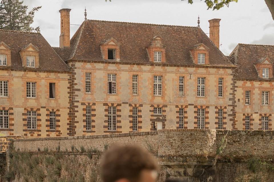 À Château de la Rivière