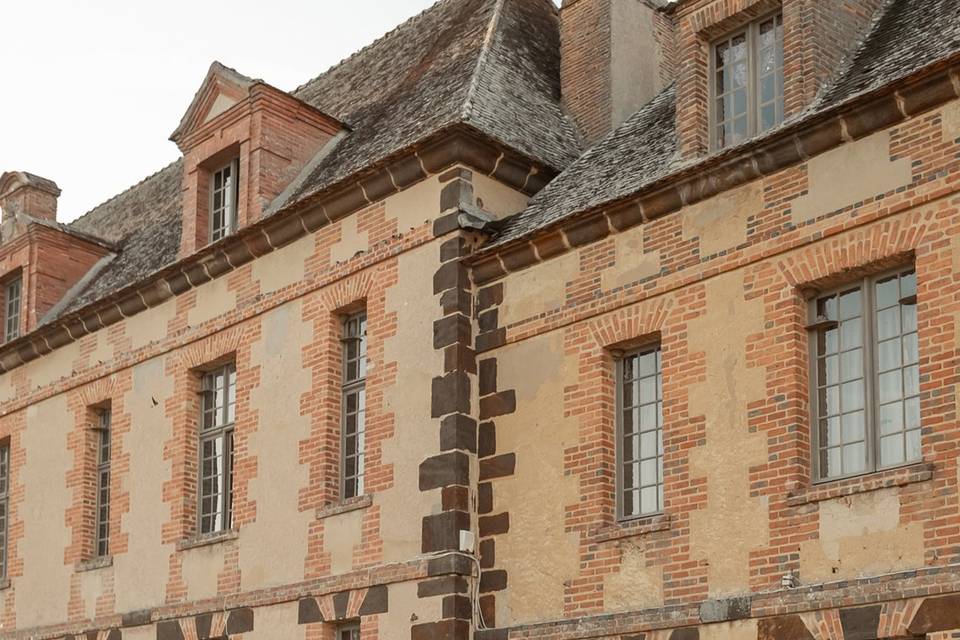 À Château de la Rivière