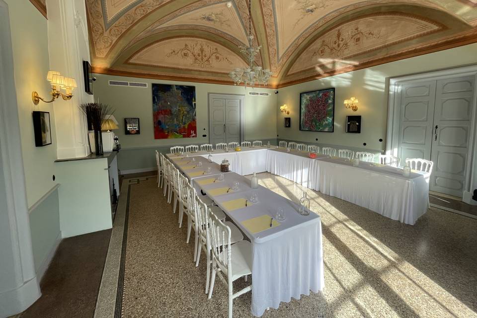 Salle séminaire salon musique