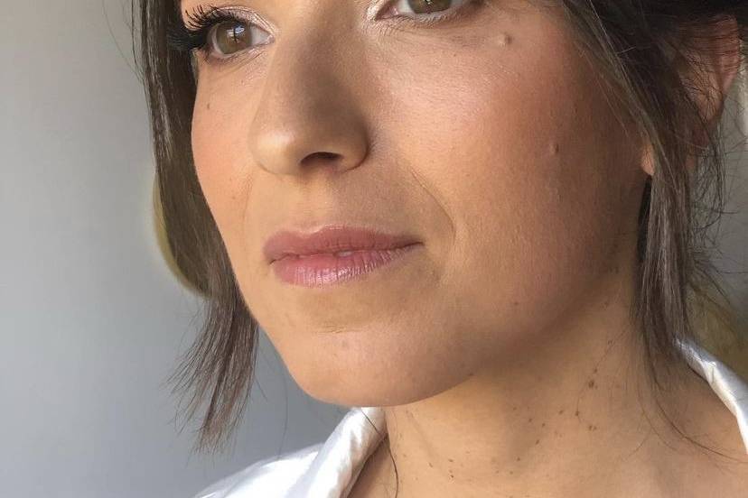 Maquillage mariée glowy