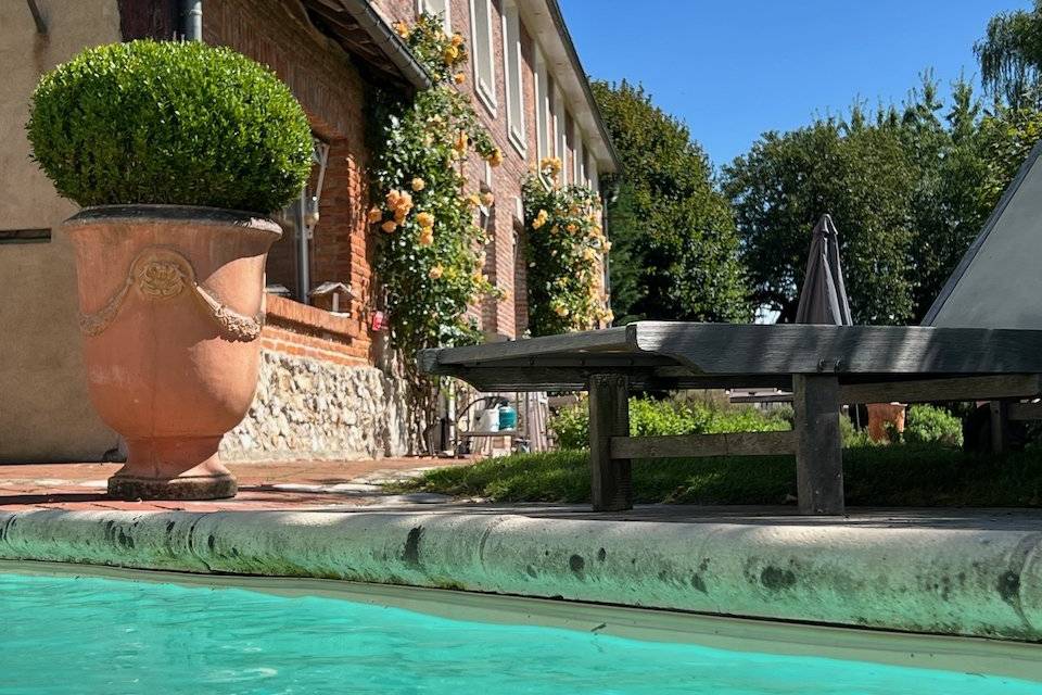 La piscine du petit manoir