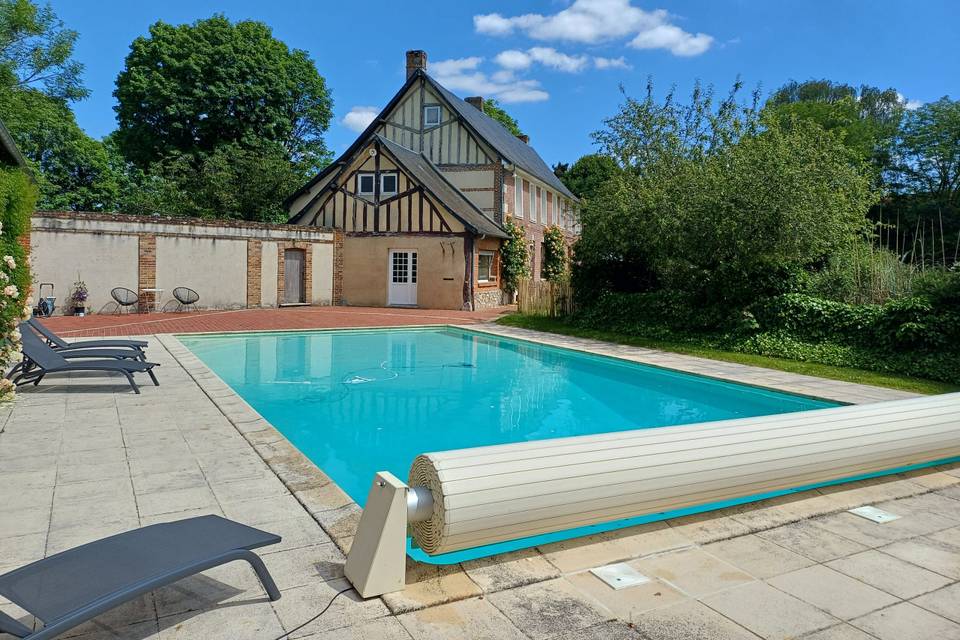 Piscine Petit Manoir