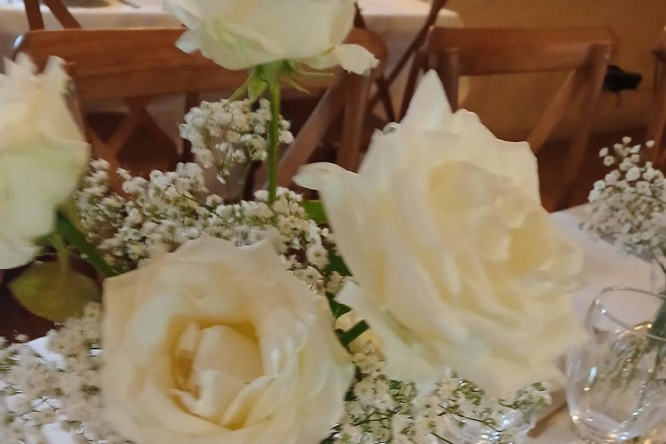 Vase au centre des invités