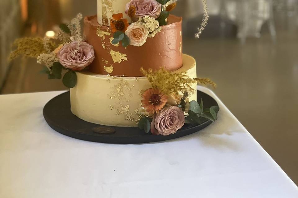 Gâteau de mariage à étage