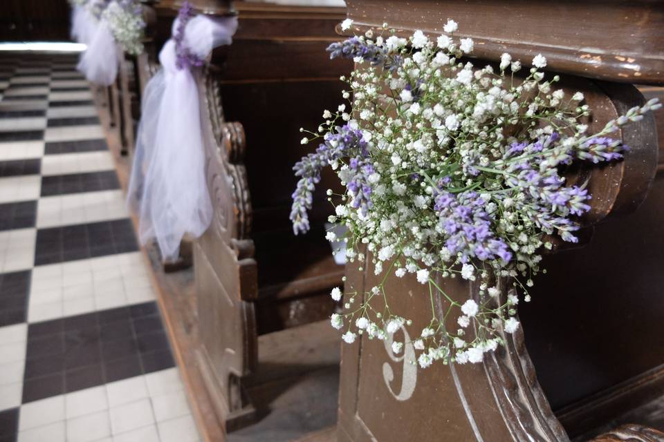Bouquets bancs d'église