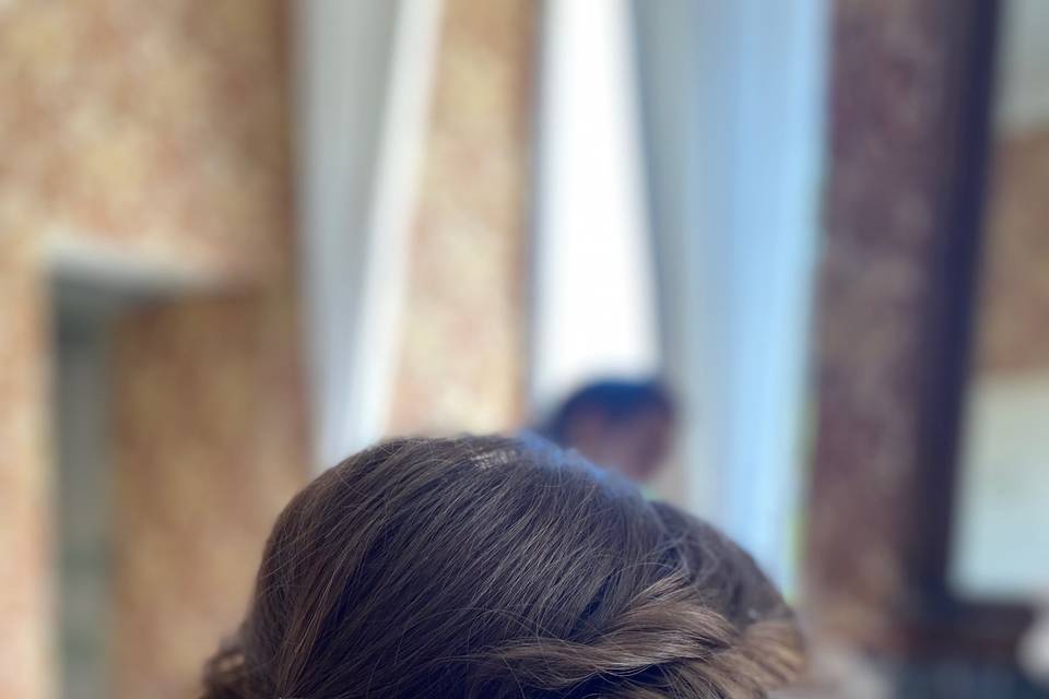 Coiffure d'invitée