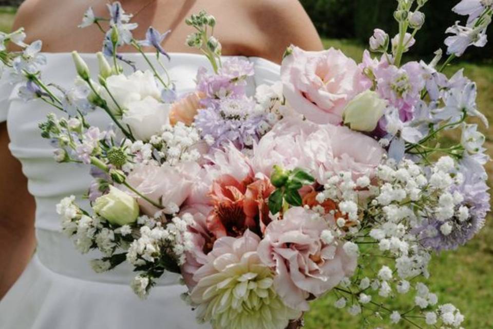 Fleurs & Brindilles