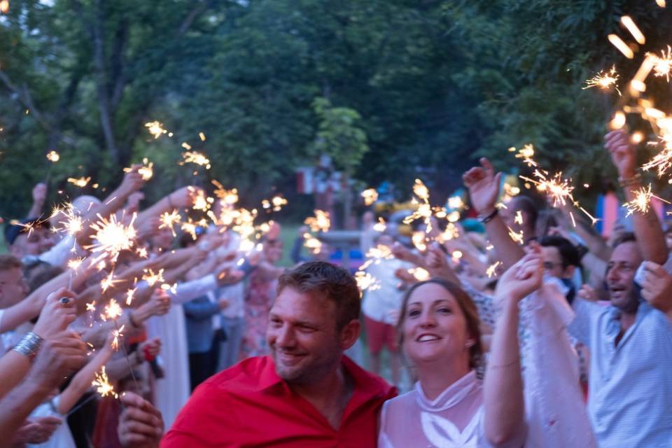 Couple avec invités