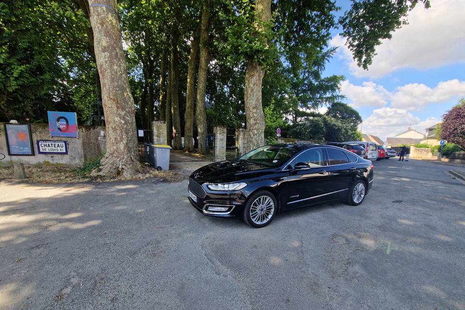 Ford Mondeo Hybride Vignale.