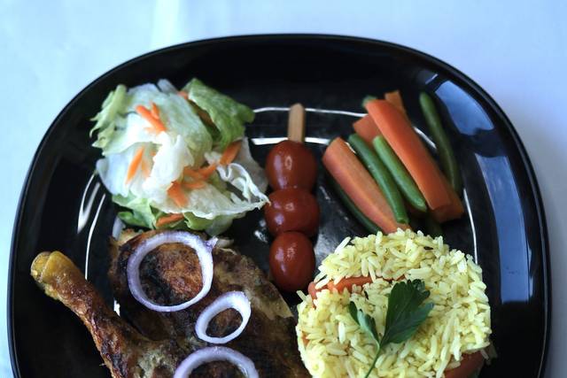 Poulet rôti et riz du chef