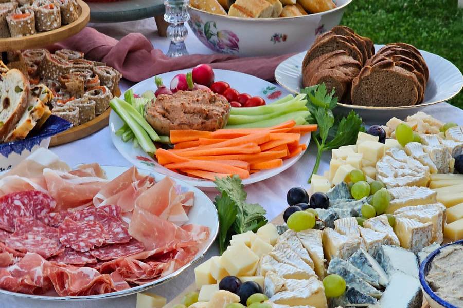 Buffet La Guinguette Nomade