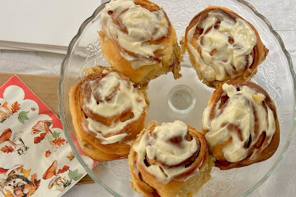 Cinnamon rolls