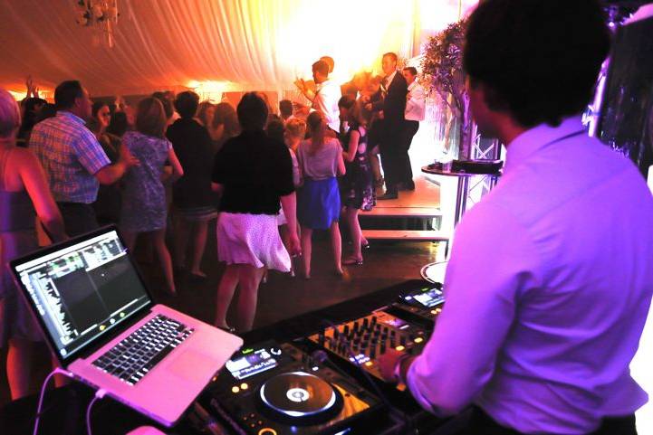 Animation dj durant un mariage