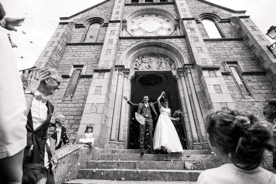 Lancer de bouquet en couple