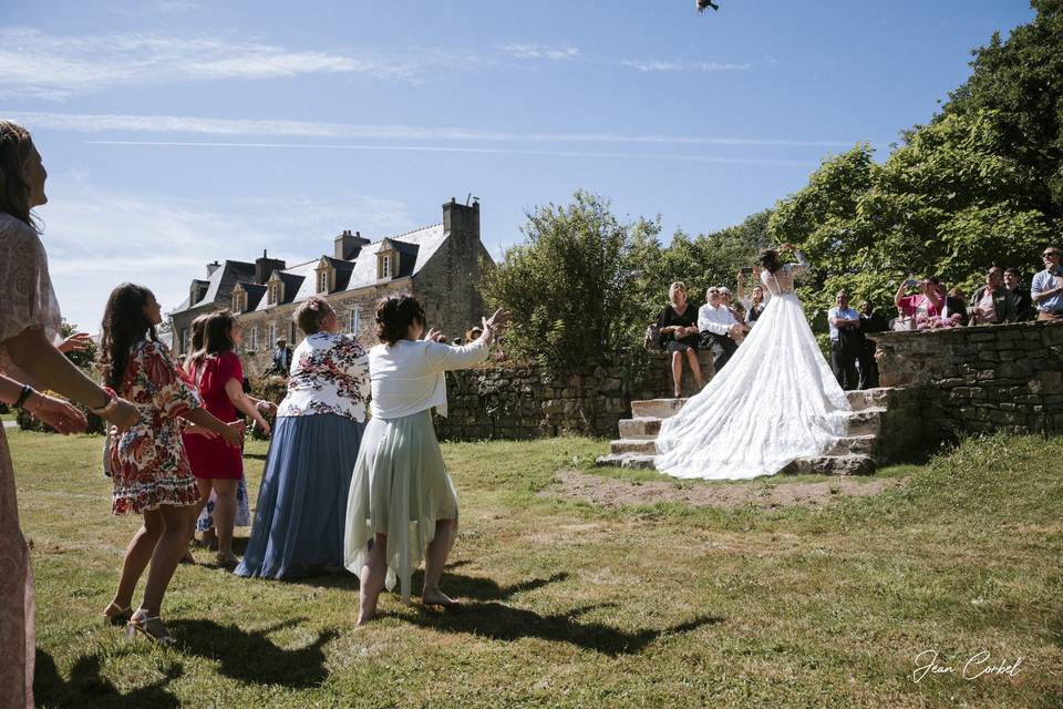 Jeté du bouquet