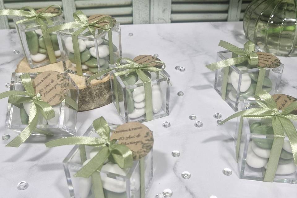Cube plexiglass