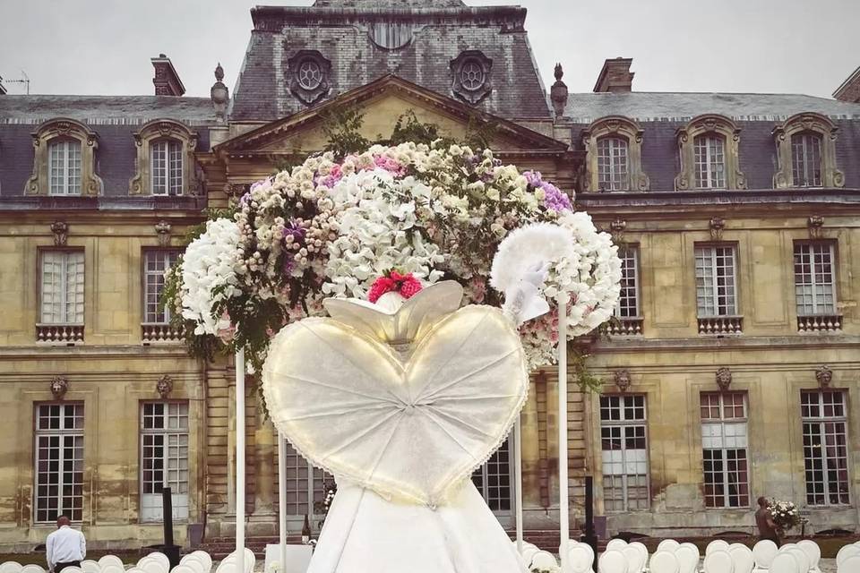 Mariage animation échassiers