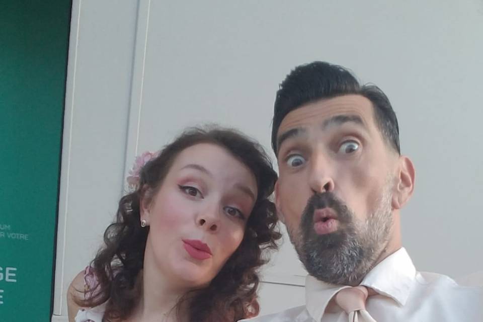 Et de complicité