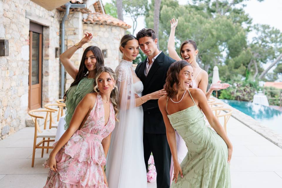 Bride, Groom & Bridesmaids