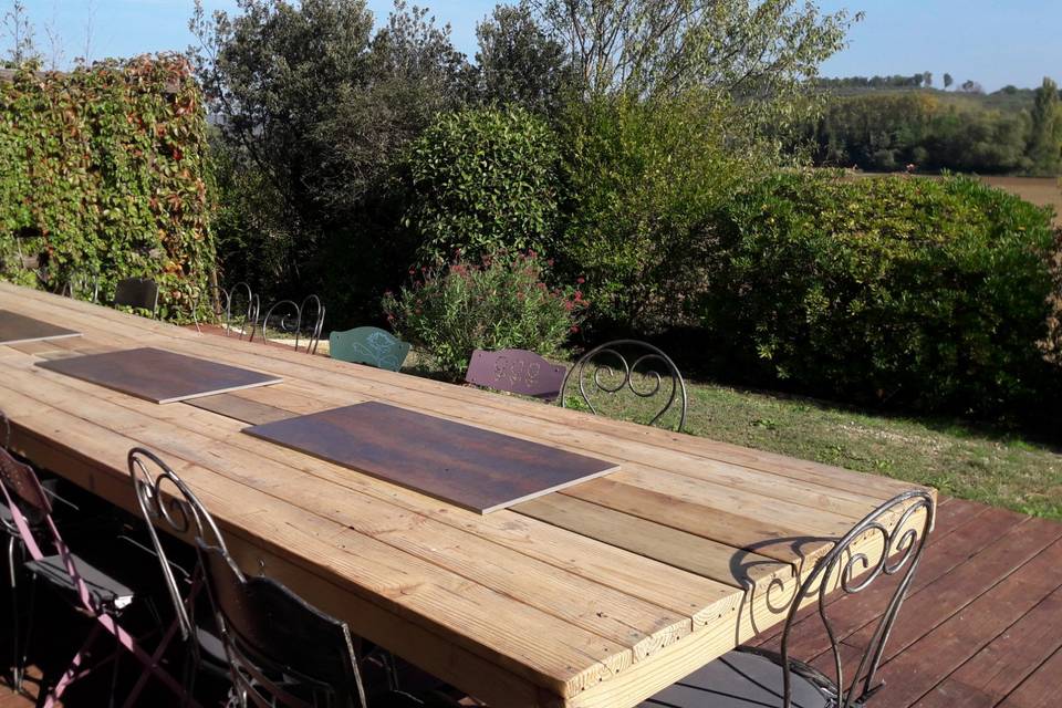 Salle à manger vue sur champs