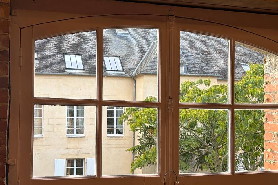 Vue manoir depuis la salle