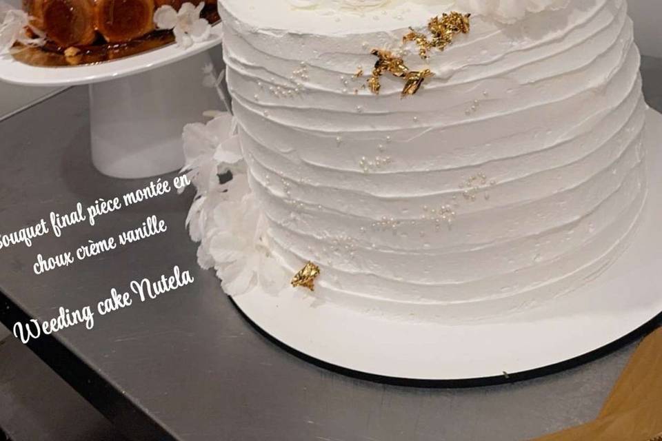 Weeding Cake