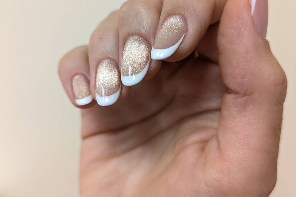 French & Cat eyes
