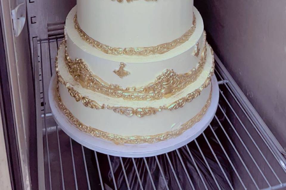 Royal cake