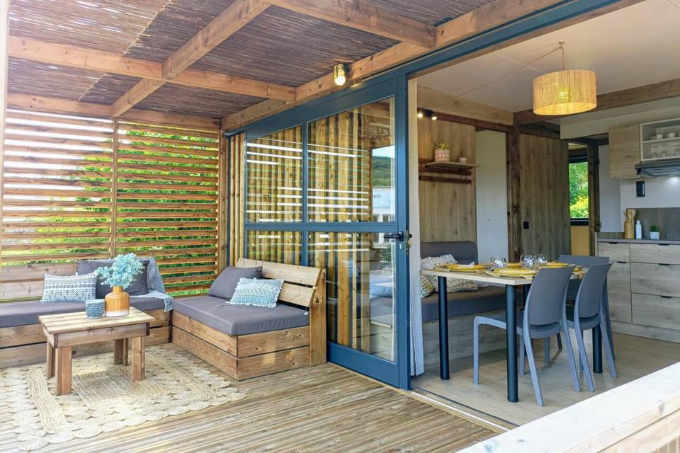 Terrasse de chaque cabane