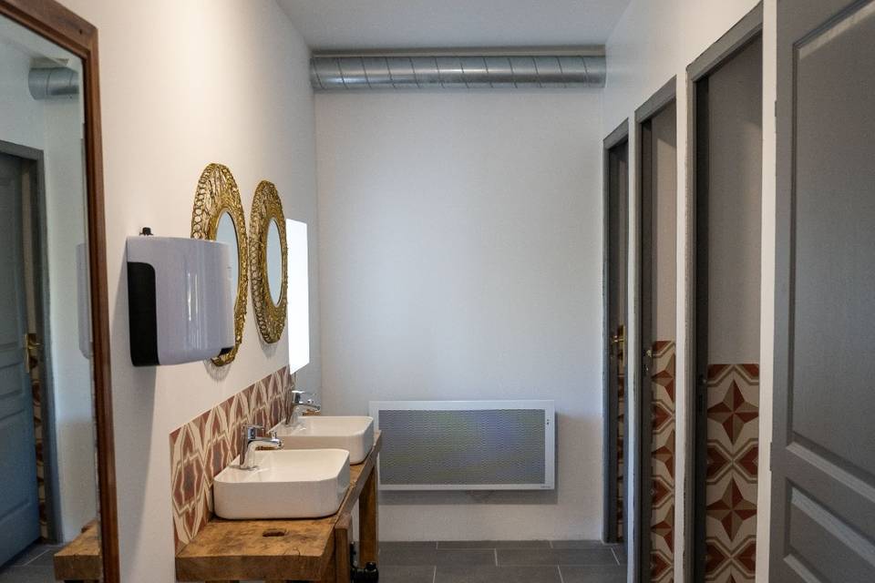 Sanitaires salle de réception