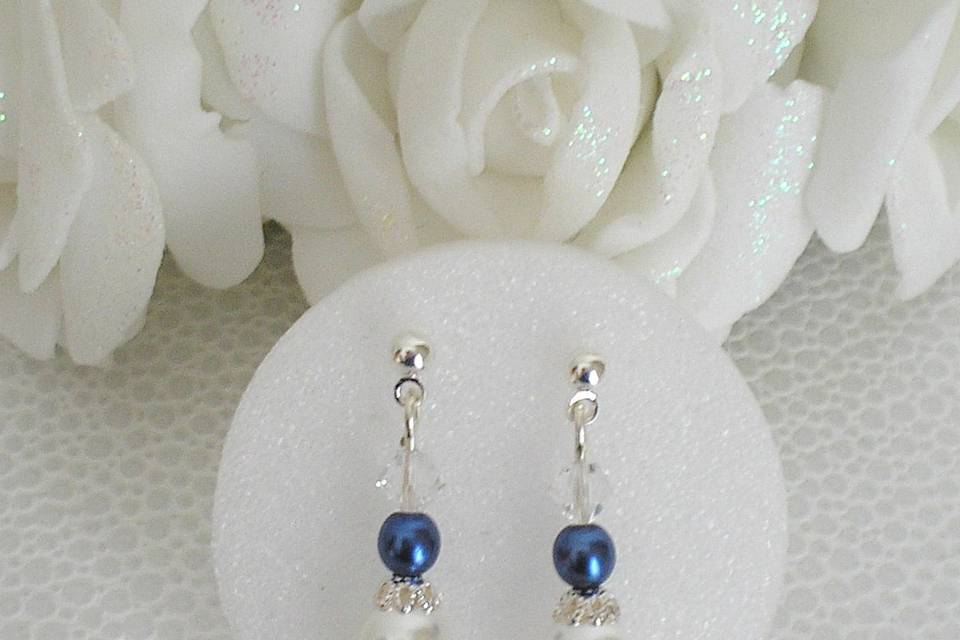 Boucles Romancia blanches bleu