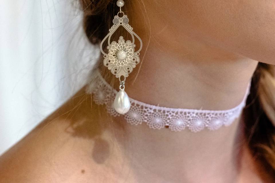 Détails bijoux mariée