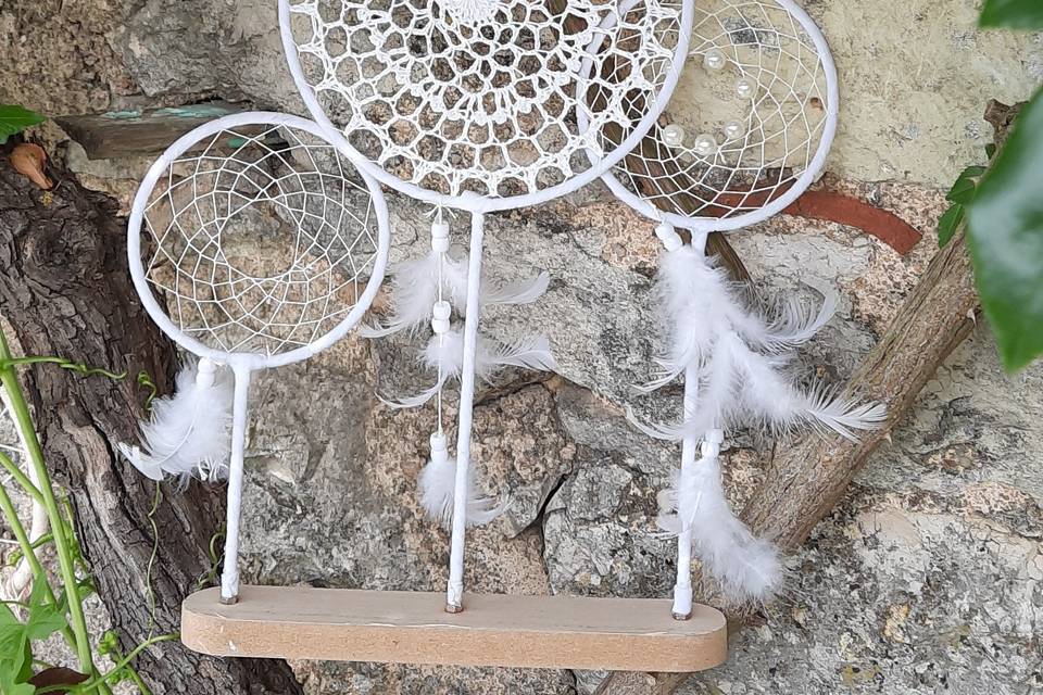 Attrape rêves sur socle bois