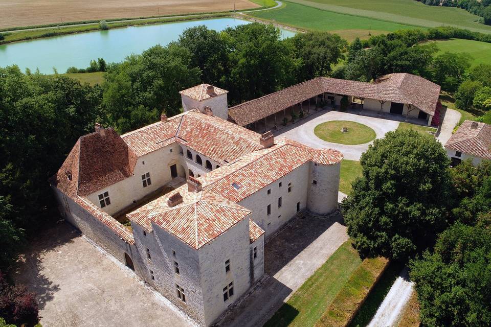 Château de Sainte Foy d'Anthé