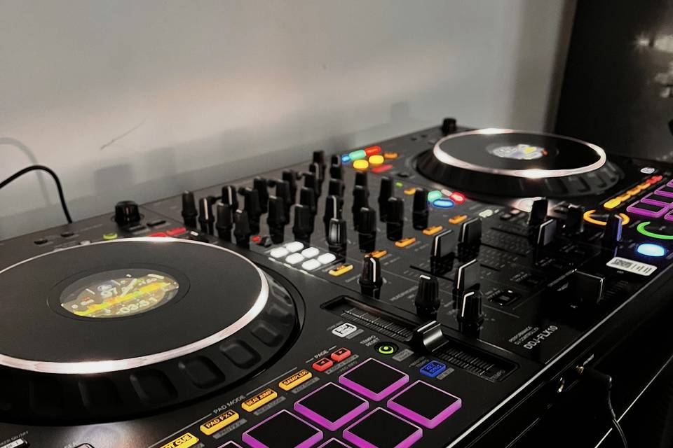 Matériel de mix professionnel
