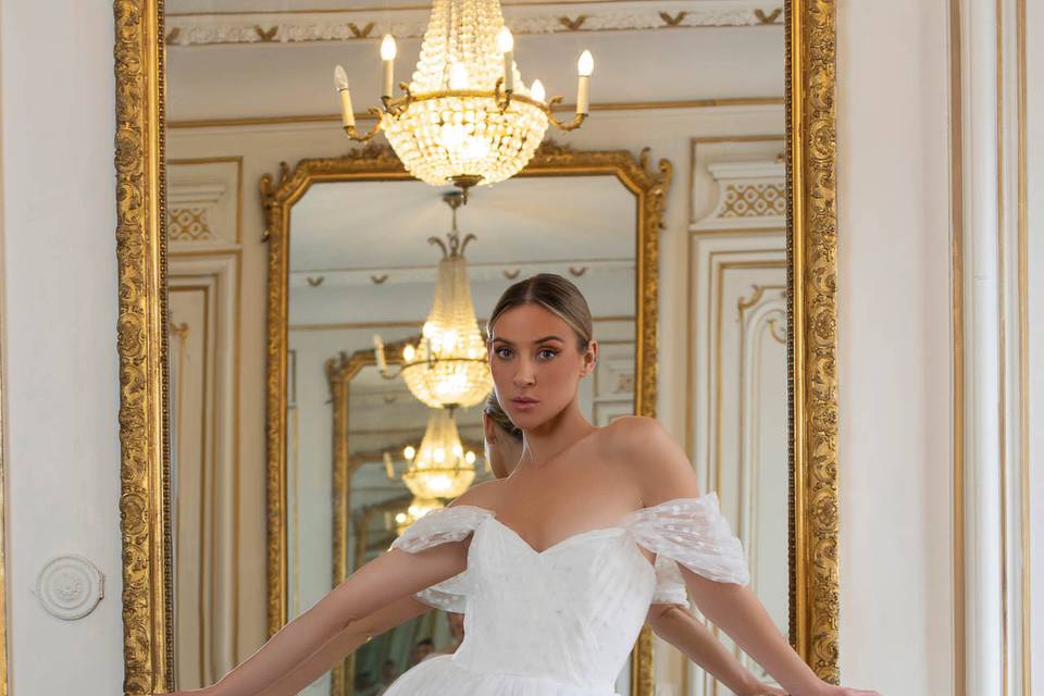 Robe en tulle à pois