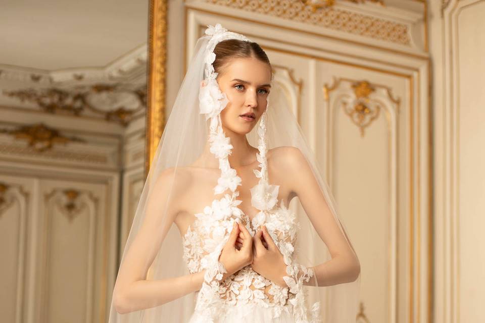 Orné de perles - robe et voile