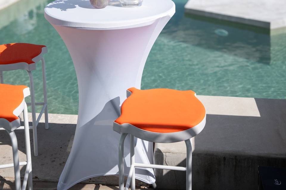 Cocktail autour de la piscine