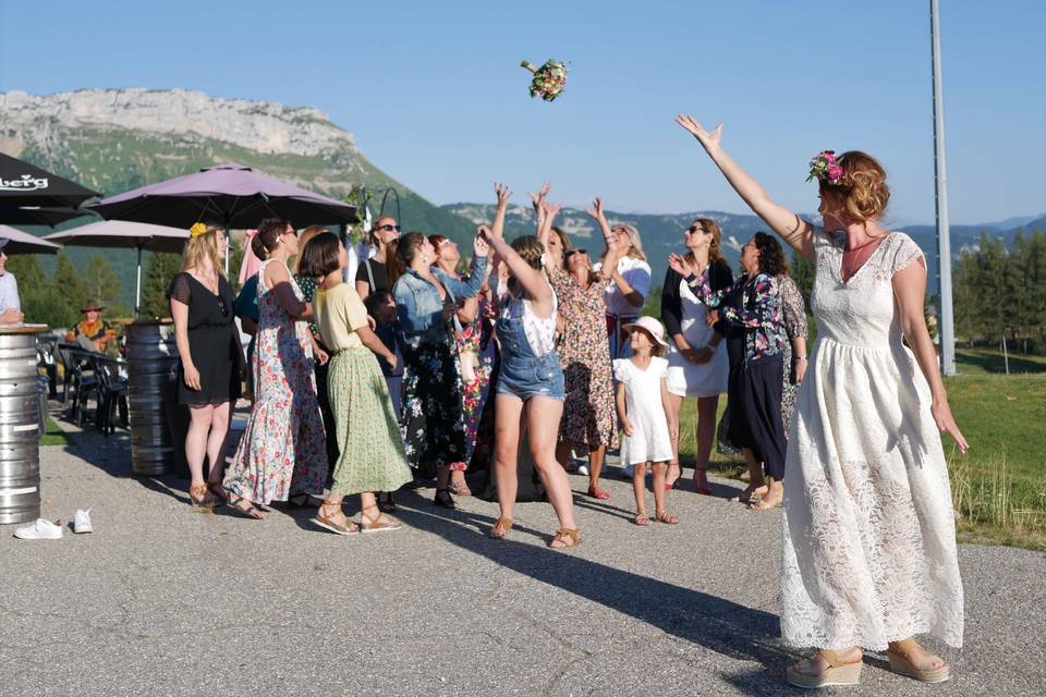 Le lancer du bouquet