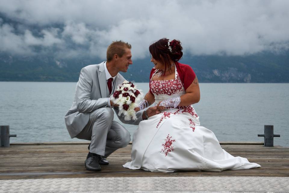 Mariage au bord du lac