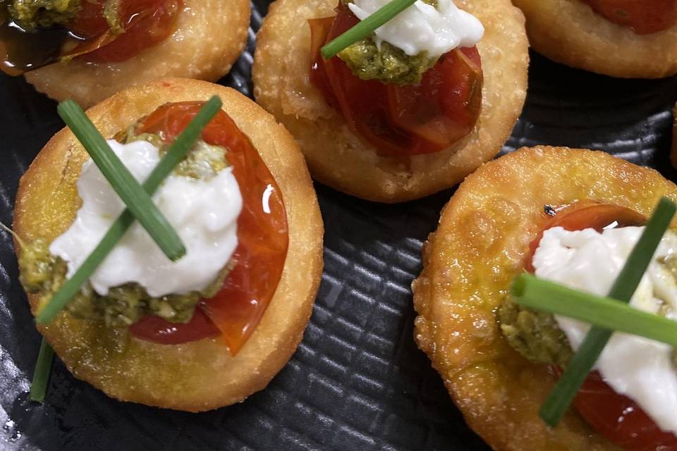 Beignet Pesto tomate rôtie