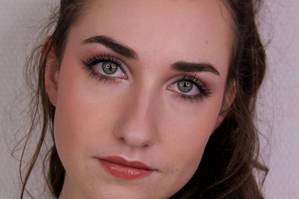 Maquillage type mariée