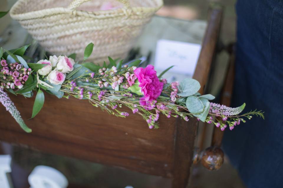 Décoration pupitre fleurs