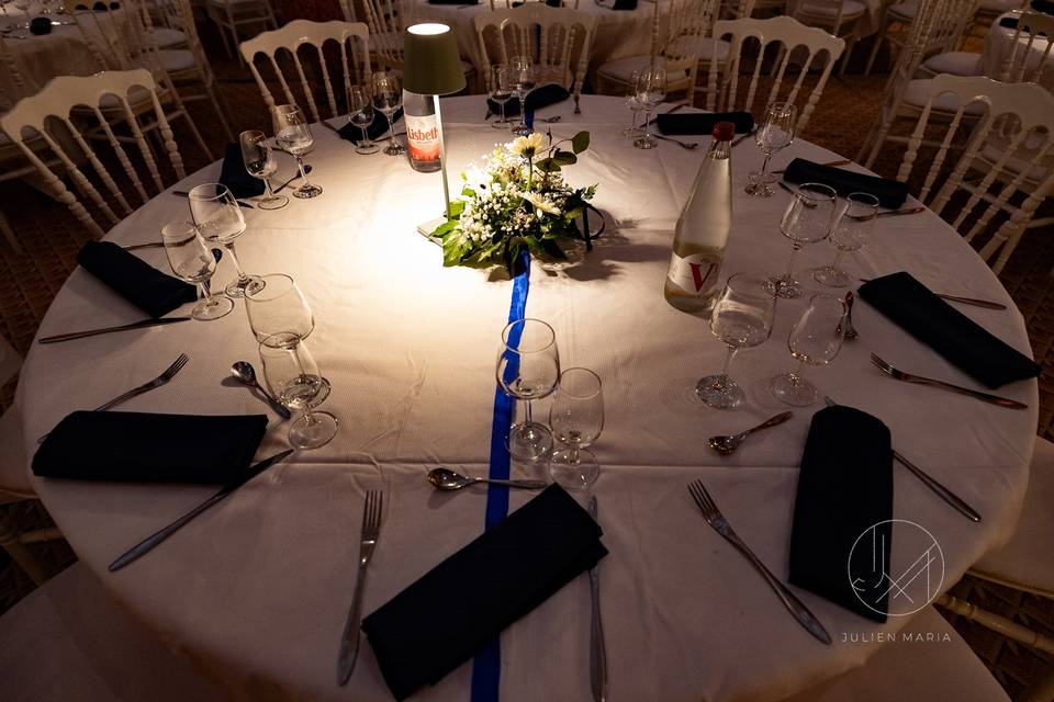 Table salle Garnier