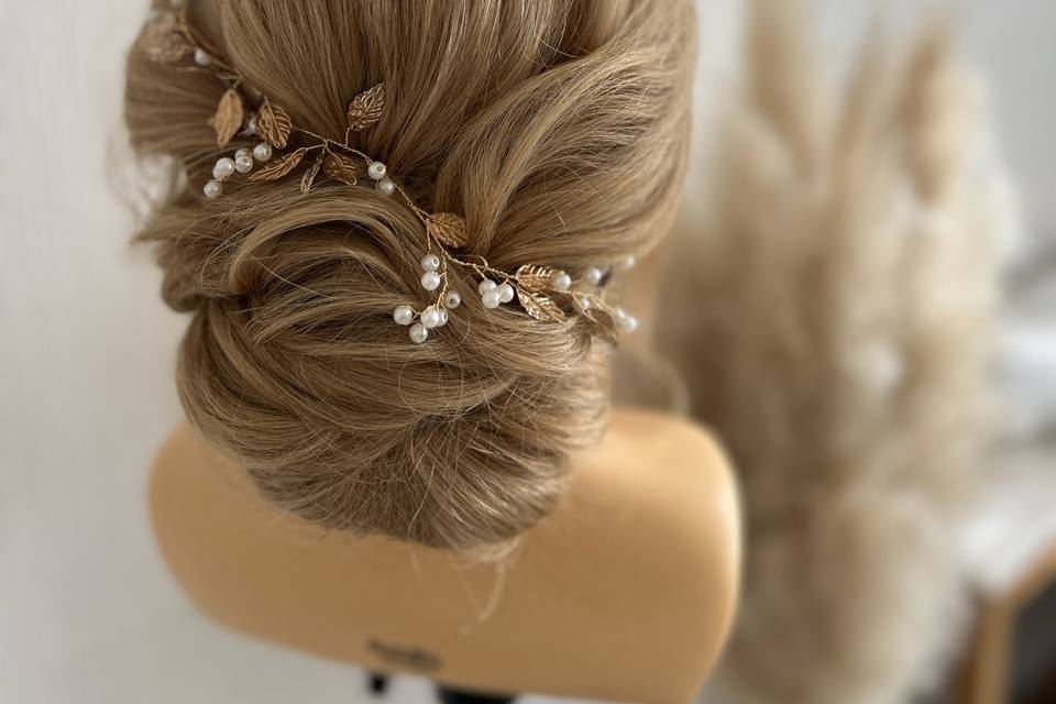 Ninon Wedding Hair