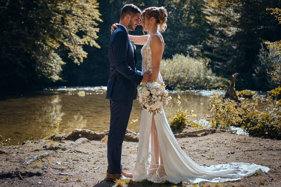 Photo couple rivière