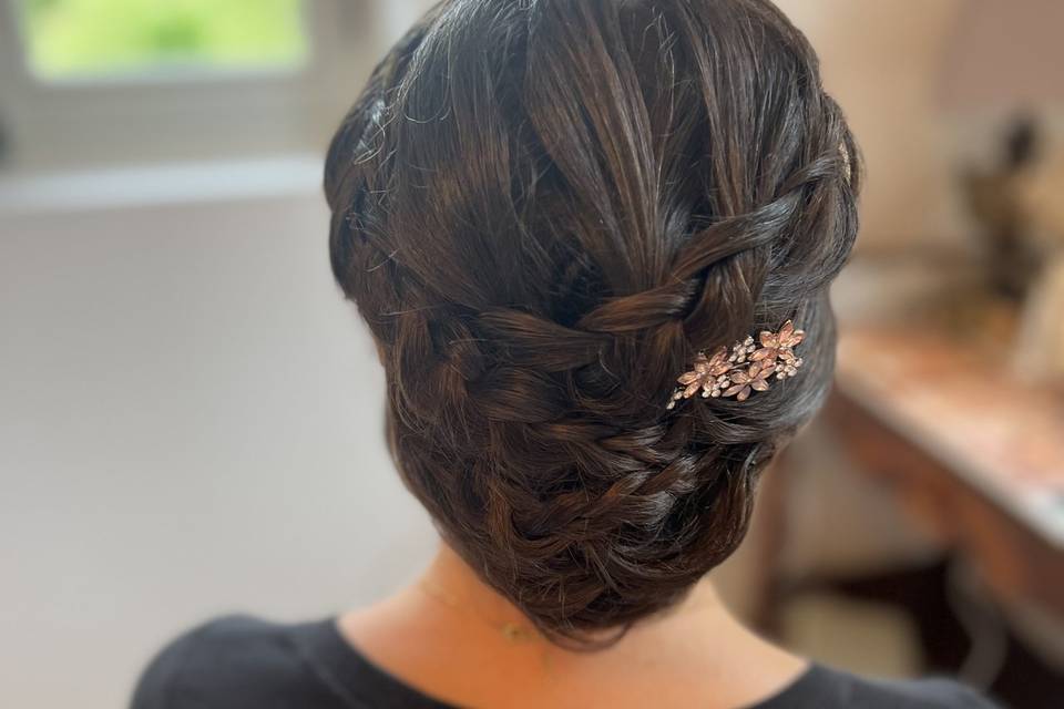 Chignon invitée