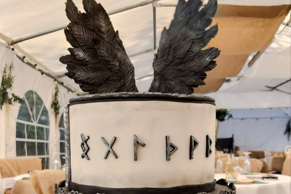 Wedding cake vikings