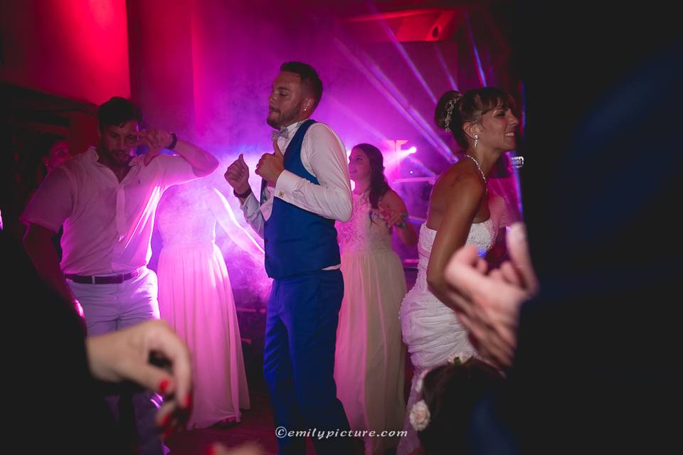 Mariés danse