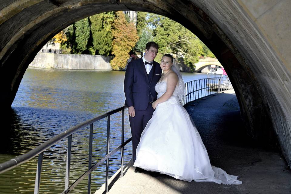 Sous le pont